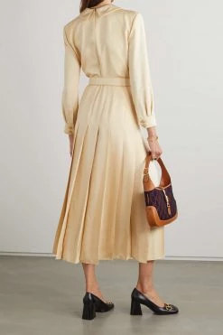 GUCCI Hemdblusenkleid Aus Glänzender Faille Mit Falten Und Gürtel ,Creme -Gucci Verkäufe w920 q60 1001