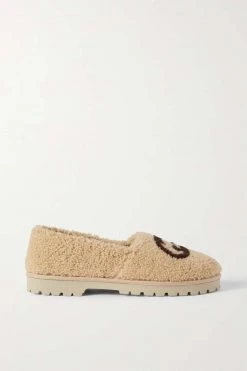 GUCCI Elea Flache Schuhe Aus Shearling Mit Logoprint ,Beige -Gucci Verkäufe w920 q60 1196