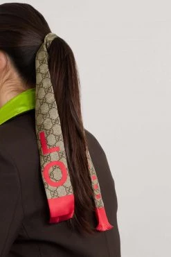 GUCCI Bedrucktes Tuch Aus Seiden-Twill Mit Fransen ,Beige -Gucci Verkäufe w920 q60 1582