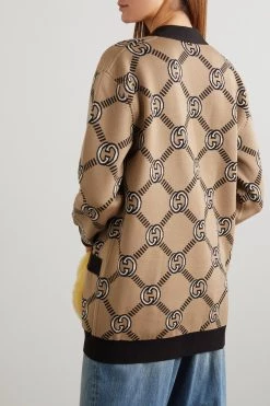 GUCCI Wendbarer Cardigan Aus Einer Wollmischung Mit Jacquard-Muster ,Beige 10 GUCCI Wendbarer Cardigan Aus Einer Wollmischung Mit Jacquard-Muster ,Beige -Gucci Verkäufe w920 q60 1770