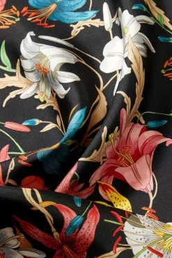 GUCCI Love Parade Tuch Aus Bedrucktem Seiden-Twill ,Schwarz 7 GUCCI Love Parade Tuch Aus Bedrucktem Seiden-Twill ,Schwarz -Gucci Verkäufe w920 q60 188