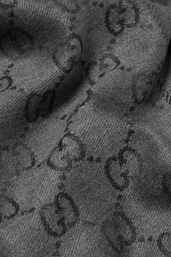 GUCCI + NET SUSTAIN Sten Wendbares Tuch Aus Biowoll-Jacquard Mit Fransen ,Anthrazit -Gucci Verkäufe w920 q60 2353