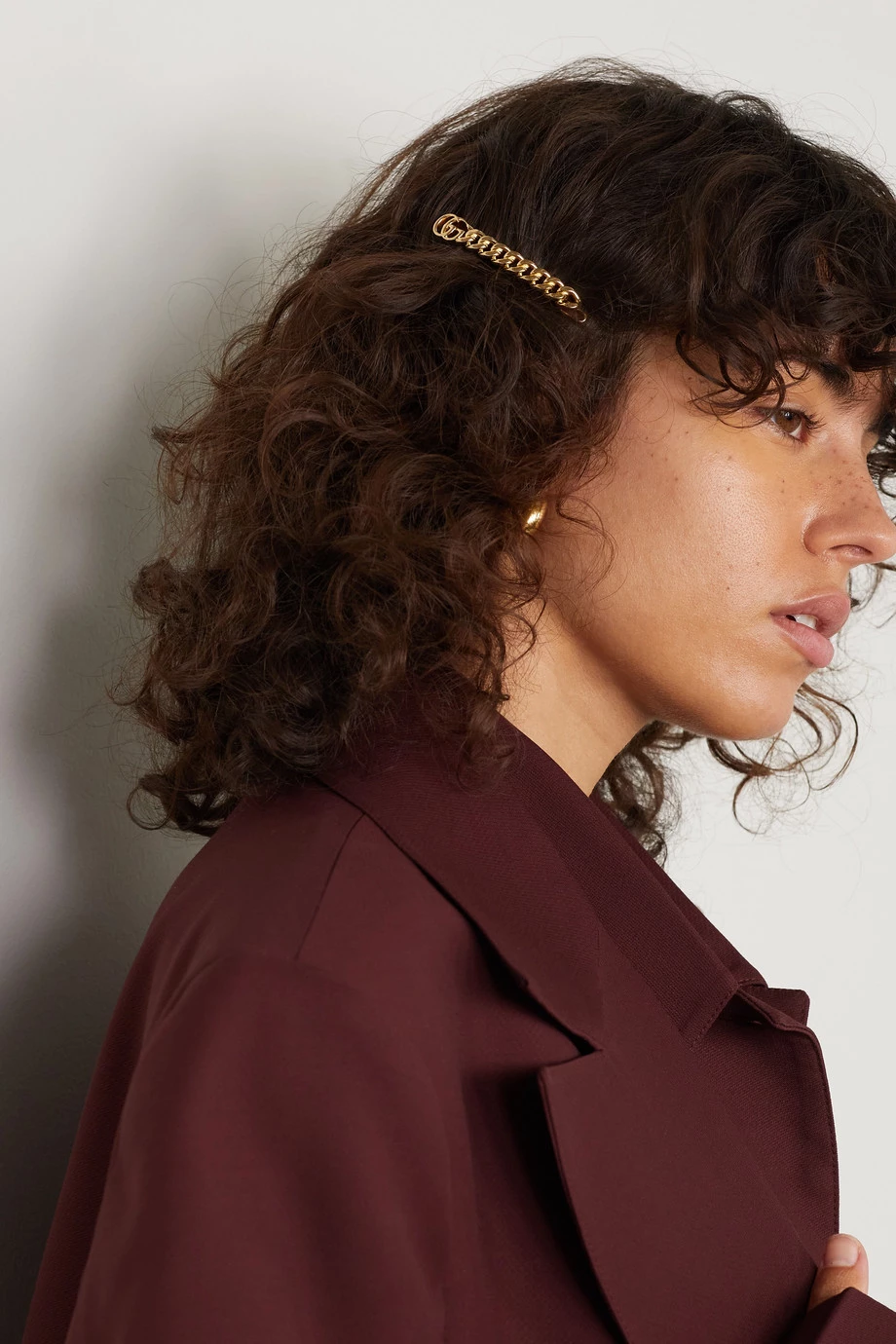 GUCCI Goldfarbene Haarspange 2 GUCCI Goldfarbene Haarspange – Bild 2