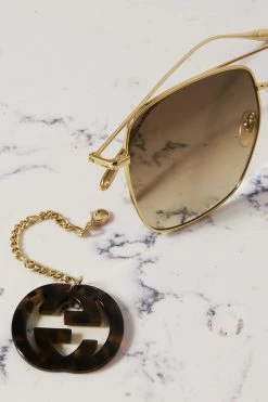 GUCCI EYEWEAR Goldfarbene Oversized-Sonnenbrille Mit Eckigem Rahmen Und Verzierungen -Gucci Verkäufe w920 q60 2729