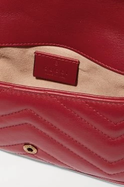 GUCCI GG Marmont Super Mini Schultertasche Aus Gestepptem Leder ,Rot -Gucci Verkäufe w920 q60 3176