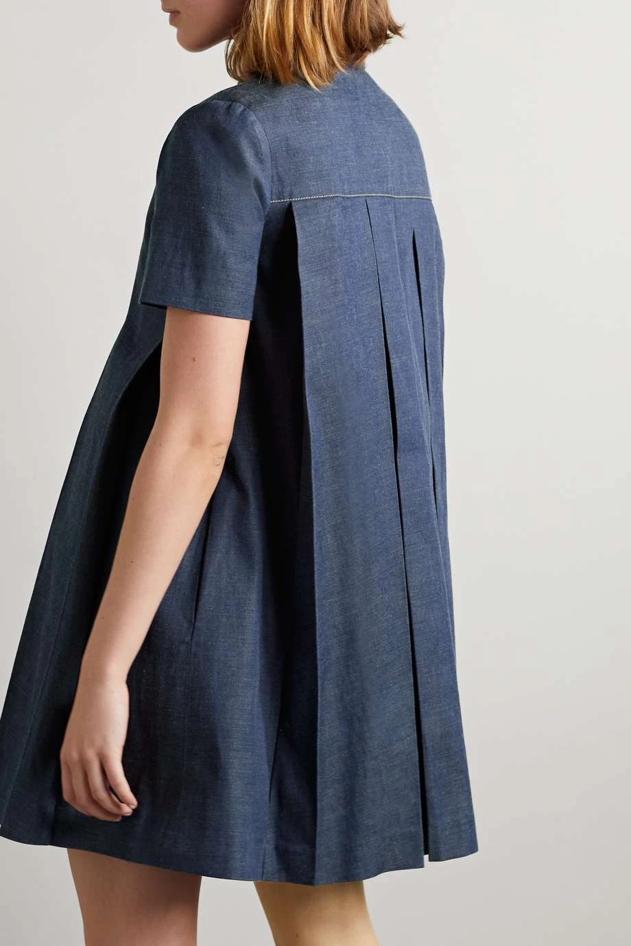 GUCCI Love Parade Mini-Jeanskleid Mit Falten Und „Horsebit“-Details ,Dunkler Denim 3 GUCCI Love Parade Mini-Jeanskleid Mit Falten Und „Horsebit“-Details ,Dunkler Denim – Bild 3