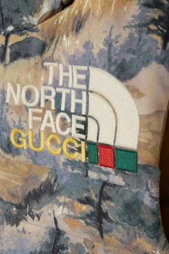 GUCCI + The North Face Daunenweste Aus Gestepptem Shell Mit Stickerei ,Grün -Gucci Verkäufe w920 q60 962